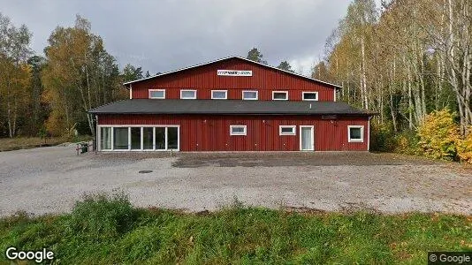 Industrilokaler till försäljning i Örebro - Bild från Google Street View