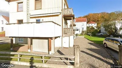 Bostadsfastigheter till försäljning i Uddevalla - Bild från Google Street View