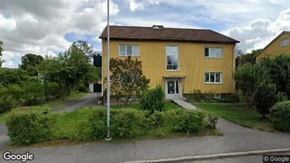 Bostadsfastigheter till försäljning i Söderköping - Bild från Google Street View