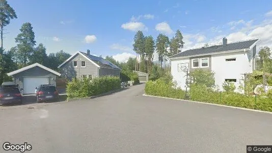 Lagerlokaler till försäljning i Örebro - Bild från Google Street View