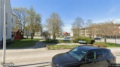 Fastighetsmarker till försäljning i Vingåker - Bild från Google Street View