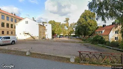 Bostadsfastigheter till försäljning i Nyköping - Bild från Google Street View