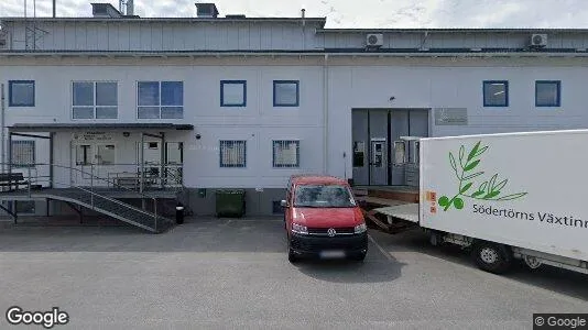 Lagerlokaler till försäljning i Haninge - Bild från Google Street View