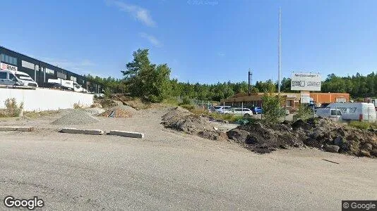 Lagerlokaler att hyra i Huddinge - Bild från Google Street View