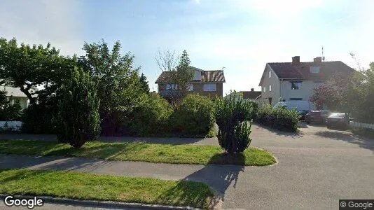 Bostadsfastigheter till försäljning i Falkenberg - Bild från Google Street View