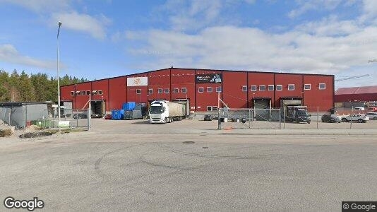 1386 m2 produktion, lager i Huddinge att hyra