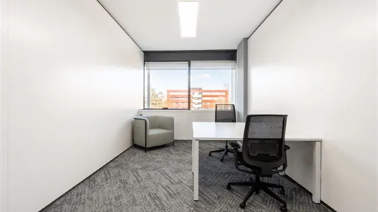 Office spaces for rent in Täby - photo 1