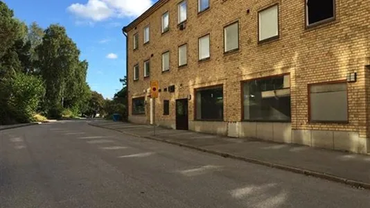 Warehouses for rent in Stockholm South - photo 2