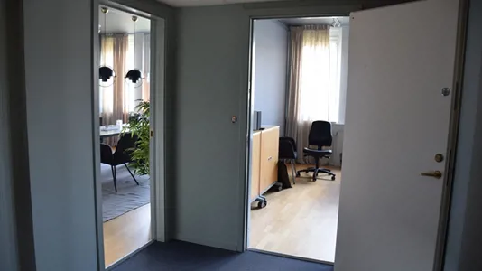 Office spaces for rent in Täby - photo 2